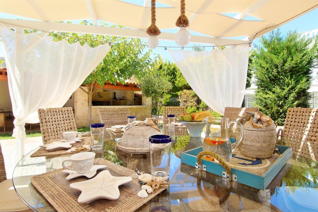 Luxury Villa Sea Melody Palaiá Fókaia エクステリア 写真