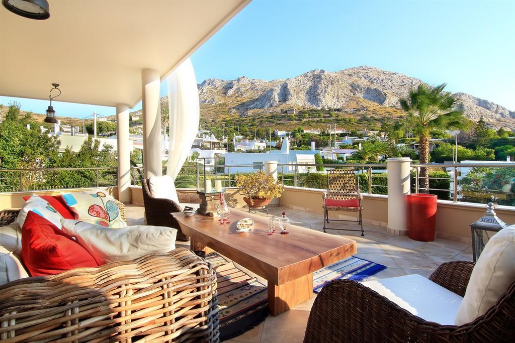 Luxury Villa Sea Melody Palaiá Fókaia エクステリア 写真